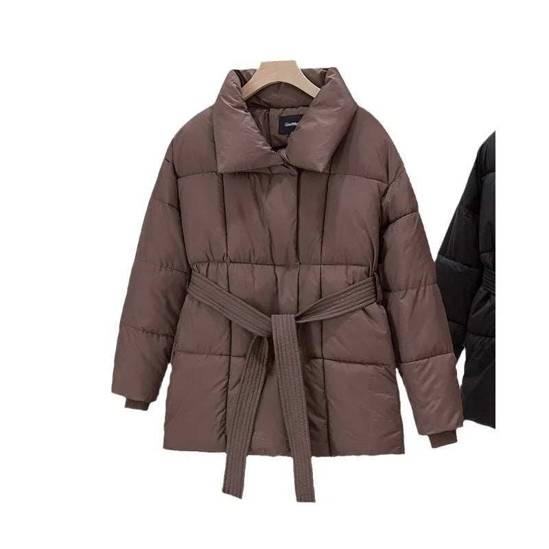 Parka Femme Chaude avec Ceinture – Veste Épaisse, Zippée & Col Revers | Manteau Long Casual Hiver & Automne