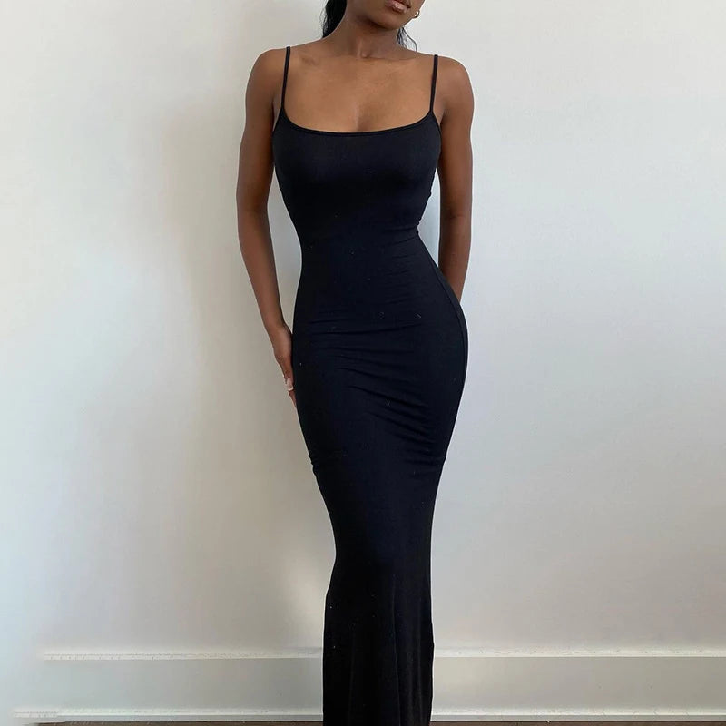 Robe longue sirène femme – robe d’été sexy sans manches, coupe moulante extensible, bretelles fines & effet push-up fessier