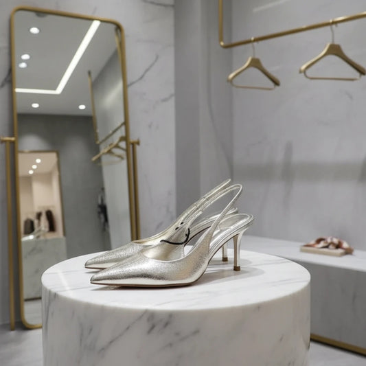 escarpins slingback femme talons hauts dorés, bout pointu, chaussures élégantes bureau et soirée.