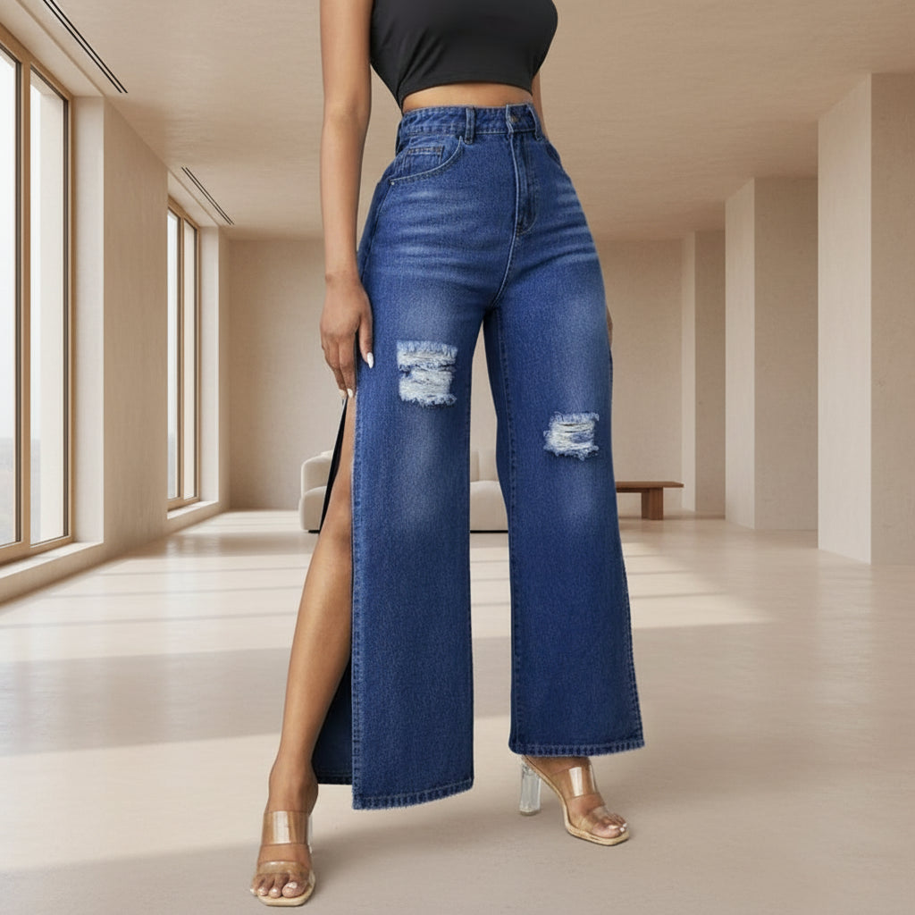 Vue de face du jean wide leg femme taille haute, denim large et coupe streetwear.1